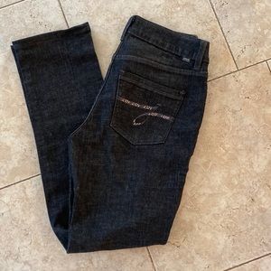 🥰Jag black jeans mid rise slim leg.size 4